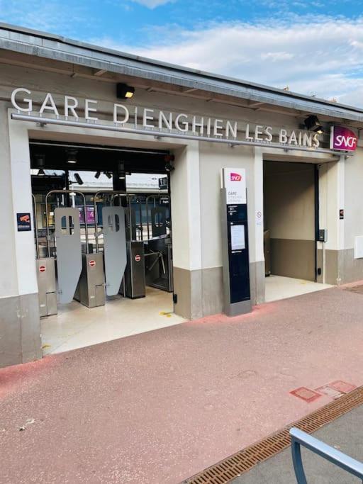 Studio Douillet Hypercentre 12 Min De Paris Enghien-les-Bains Exteriör bild